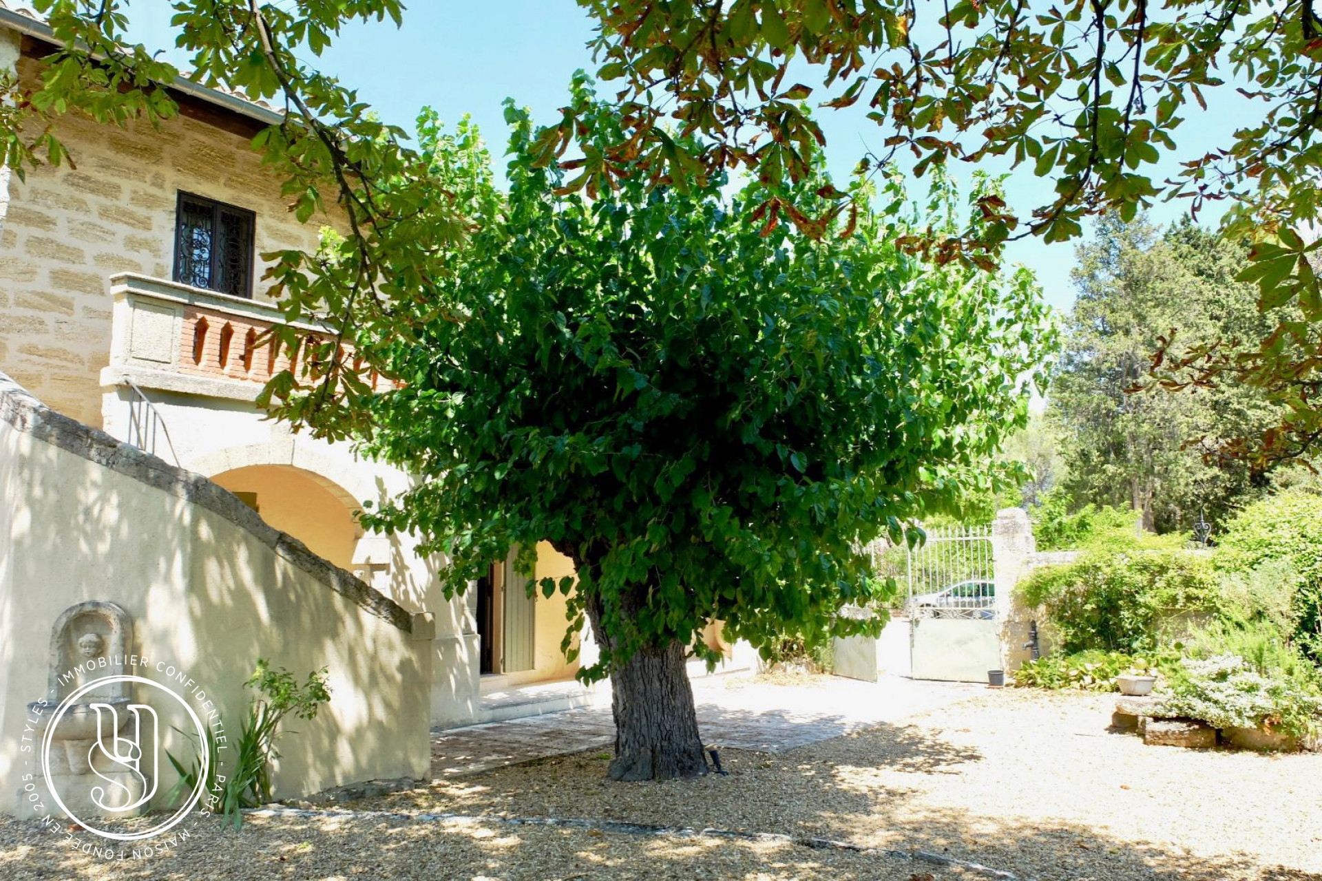 Uzès - Vendu par S T Y L E S - Propriété exceptionnelle proche du cen - image 13