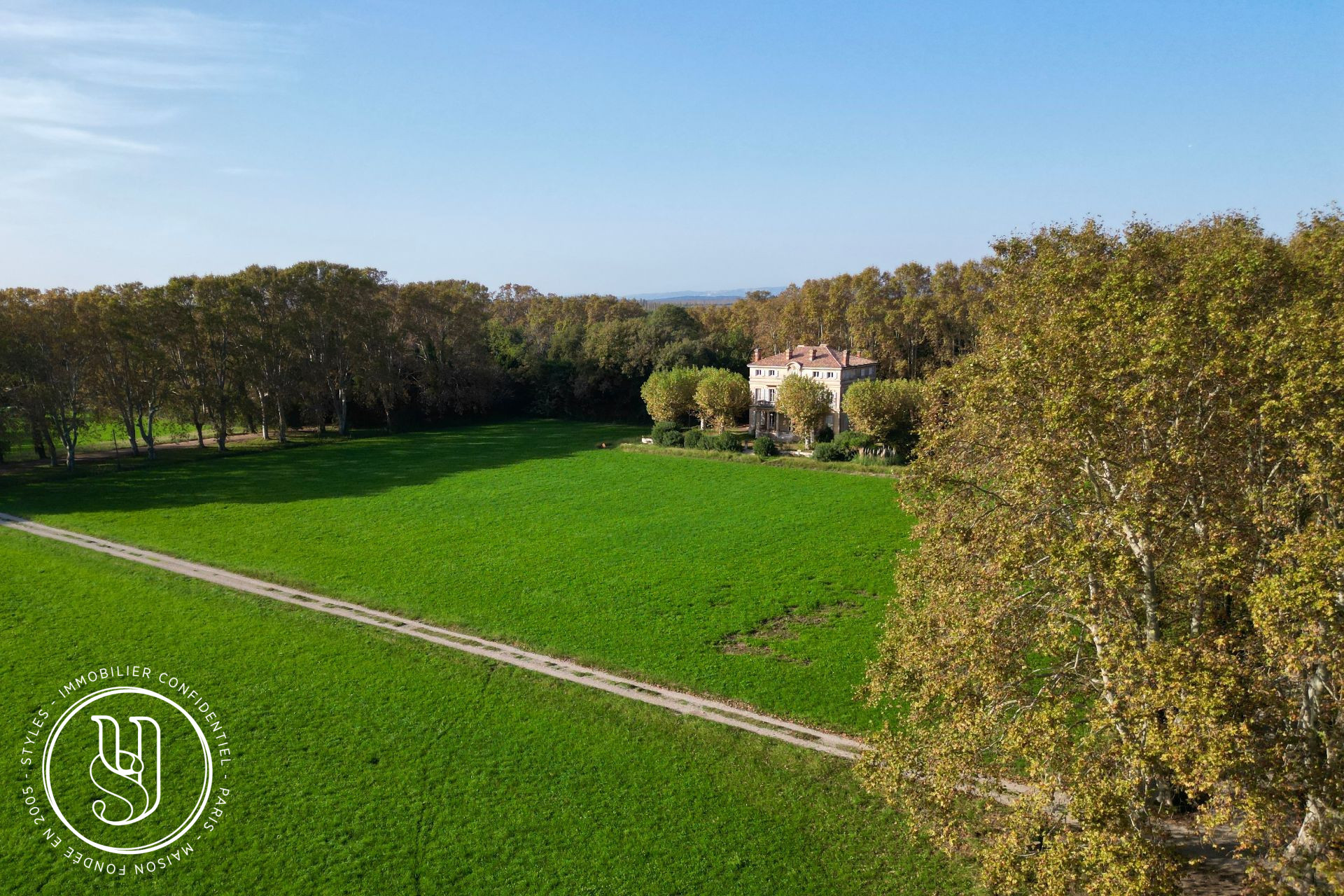 Mouriès - proche, une élégante à restaurer - image 3