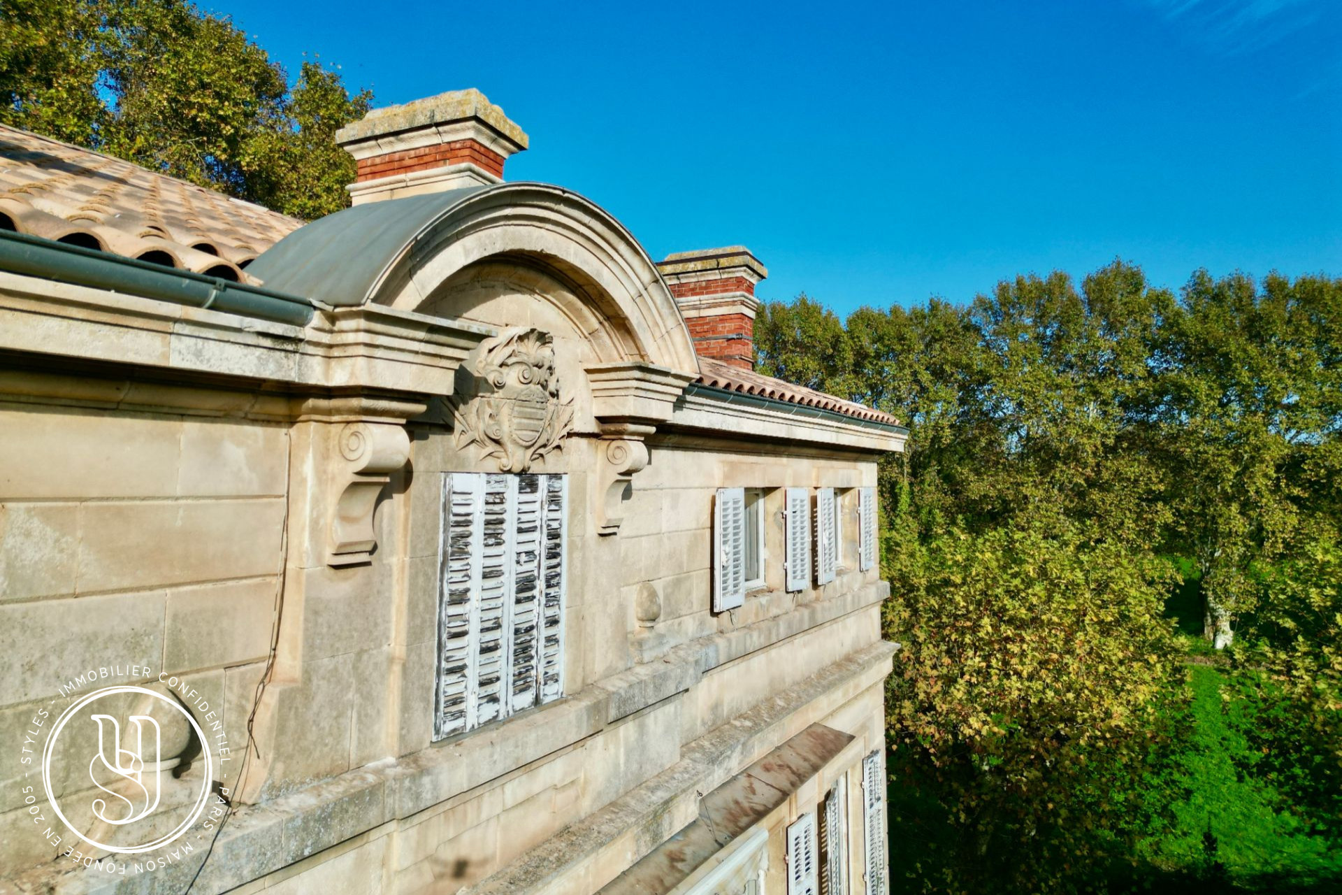 Mouriès - proche, une élégante à restaurer - image 18