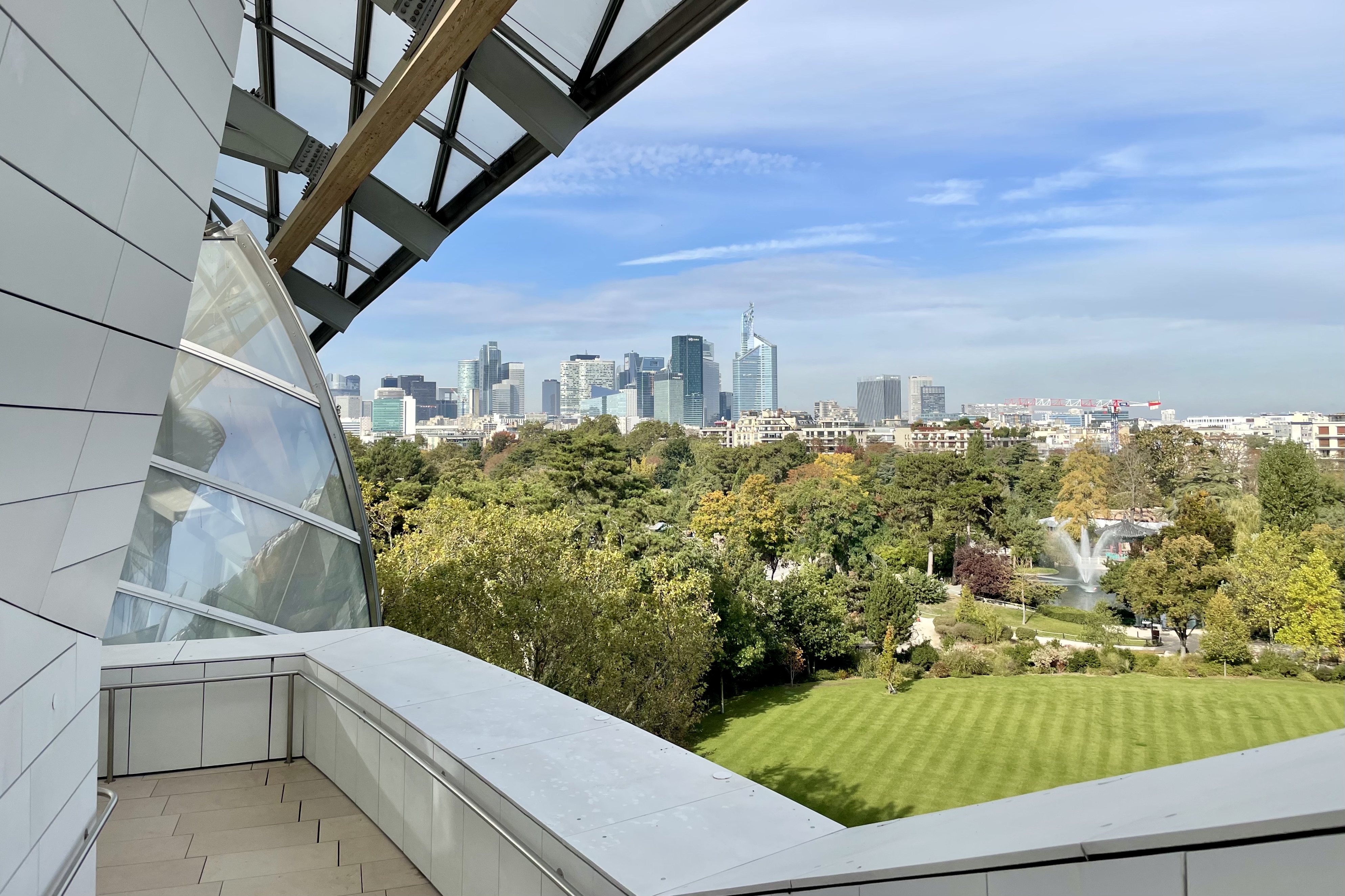 Louis Vuitton Foundation: number of visitors France 2016-2017